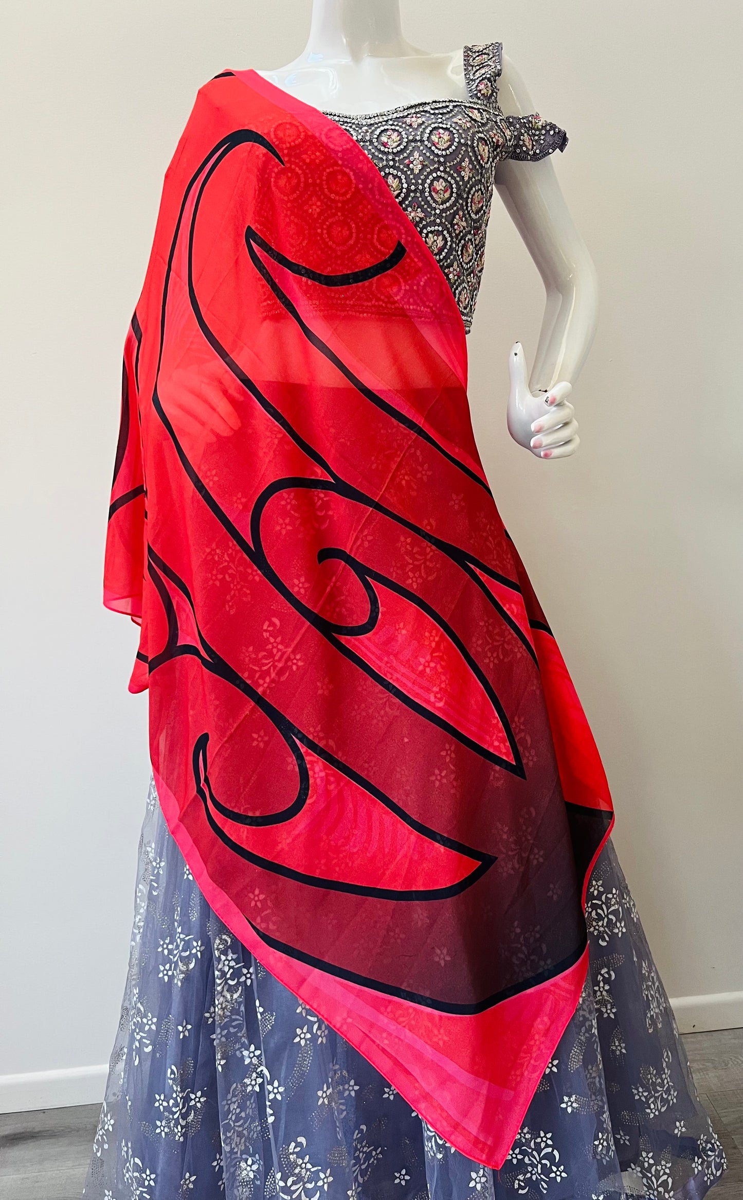 Red/Black Kakahu/Shawl