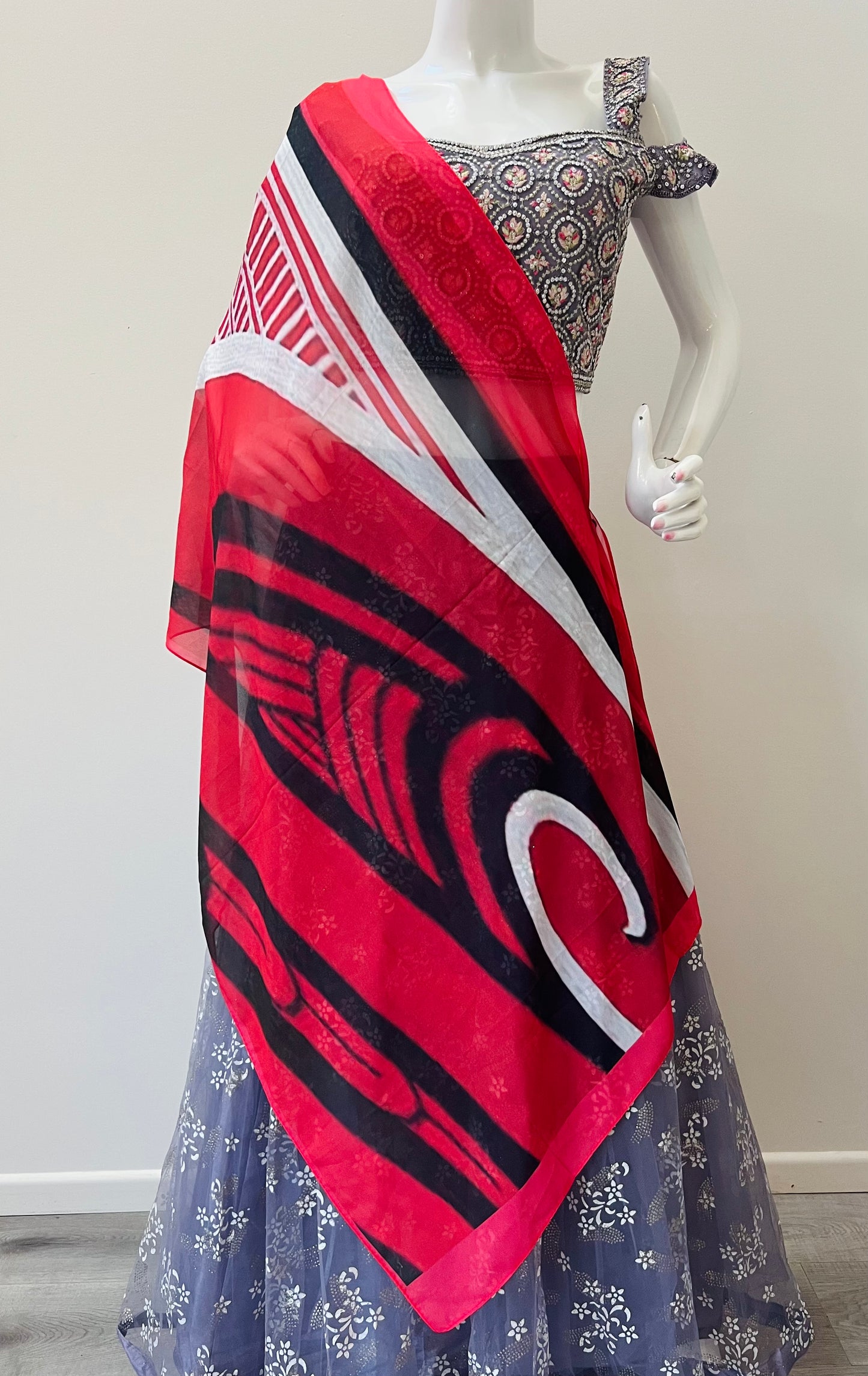 Red/White/Black Kakahu/Shawl